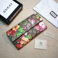 구찌 GUCCI 2020 SS 플라워 프린트 블룸 장지갑 404070 커스텀급