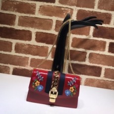구찌 GUCCI 2020 SS 실비 미니 체인 크로스백 494646 커스텀급