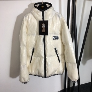 몽클레어 MONCLER 2020 SS 방수 후드 여성 반패딩 커스텀급