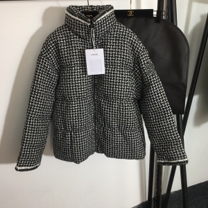 샤넬 CHANEL 2020 SS 트위드 지퍼 여성 반패딩 커스텀급