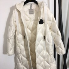 몽클레어 MONCLER 2020 SS 퀄팅 후드 여성 롱패딩 커스텀급
