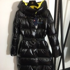 프라다 PRADA 2020 SS 로고 퀄팅 벨트 여성 롱패딩 커스텀급