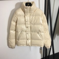 몽클레어 MONCLER 2020 SS 퀄팅 지퍼 유광 여성 반패딩 커스텀급