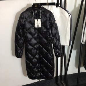 몽클레어 MONCLER 2020 SS 끈로고 퀄팅 후드 여성 롱패딩 커스텀급