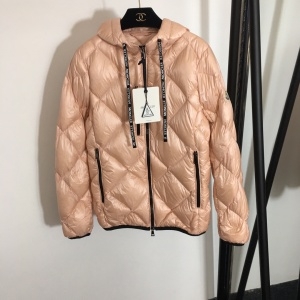 몽클레어 MONCLER 2020 SS 퀄팅 후드 여성 반패딩 커스텀급