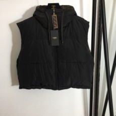 펜디 FENDI 2020 SS 후드 F로고 양면 여성 패딩조끼 커스텀급
