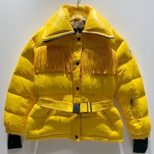 몽클레어 MONCLER 2020 SS 태슬장식 퀄팅 벨트 여성 패딩 커스텀급