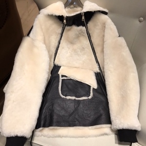 발렌시아가 BALENCIAGA 2020 SS 양가죽 투톤 지퍼 여성 상의 초미러급