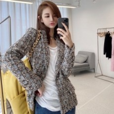 샤넬 CHANEL 2020 SS 트위드 포켓 단추버튼 여성 자켓 커스텀급