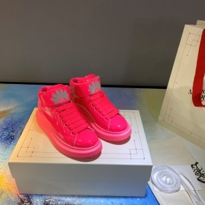 알렉산더 맥퀸 ALEXANDER MCQUEEN 2020 SS 오버솔 핫핑크 유광 신형 커플 슈즈 커스텀급