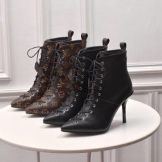 루이비통 LOUIS VUITTON 2020 SS 끈장식 패치 하이힐 여성 앵글부츠