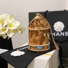 샤넬 CHANEL 2020 SS 새장 캐릭터 이브닝 체인백 커스텀급