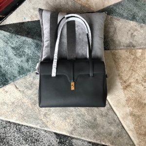 셀린느 CELINE 2020 SS 라지 소프트 토고 레더 16백 194043 미러급