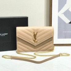 생로랑 SAINT RAURENT 2020 SS 쉐브론 로고 체인 베이지 클러치백 2821 커스텀급
