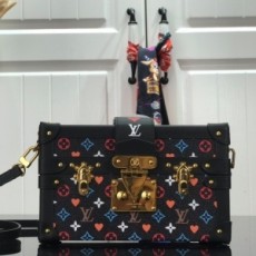 루이비통 LOUIS VUITTON 2020 SS 모노그램 멀티 쁘띠뜨말 미니 트렁크백 M40273 커스텀급