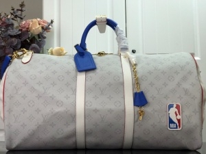 루이비통 LOUIS VUITTON 2020 SS 모노그램 NBA 반둘리에 키폴 화이트 M41414 커스텀급