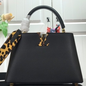 루이비통 LOUIS VUITTON 2020 SS 카퓌신 호피 스트랩 미듐 토트백 M48865 커스텀급