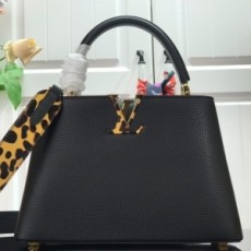 루이비통 LOUIS VUITTON 2020 SS 카퓌신 호피 스트랩 미듐 토트백 M48865 커스텀급