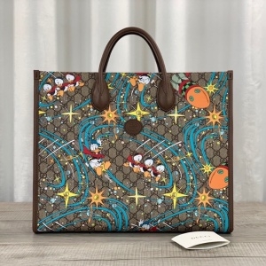 구찌 GUCCI 2020 SS 디즈니 도널드덕 캐릭터 구찌 토트백 650037 커스텀급