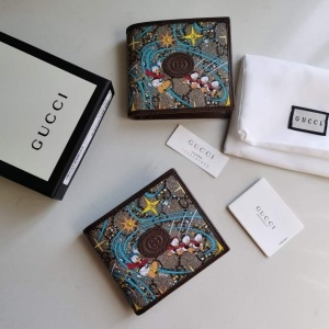 구찌 GUCCI 2020 SS 디즈니 도널드덕 2단 반지갑 621892 커스텀급