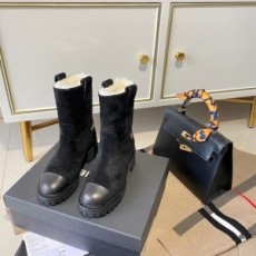 샤넬 CHANEL 2020 SS 로고 스티치 스웨이드 블랙 여성 쇼트부츠