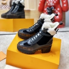 루이비통 LOUIS VUITTON 2020 SS 모노그램 투톤 양털 여성 쇼트부츠