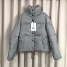 몽클레어 MONCLER 2020 SS 체크 패치로고 여성 패딩 커스텀급