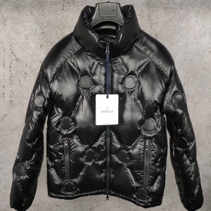 몽클레어 MONCLER 2020 SS 퀄팅 각인로고 여성 패딩 커스텀급