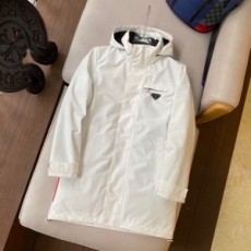 프라다 PRADA 2020 SS 삼각로고 지퍼 남성 롱패딩 커스텀급
