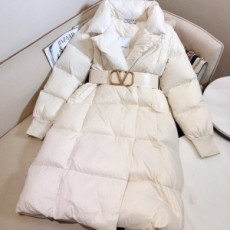 발렌티노 VALENTINO 2020 SS 퀄팅 무광 벨트 여성 롱패딩 커스텀급