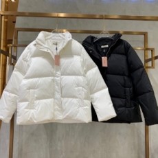 미우미우 MIUMIU 2020 SS 투톤 로고 퀄팅 여성 패딩 커스텀급