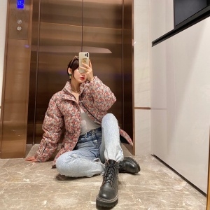 구찌 GUCCI 2020 SS 플라워 프린트 퀄팅 여성 패딩 커스텀급