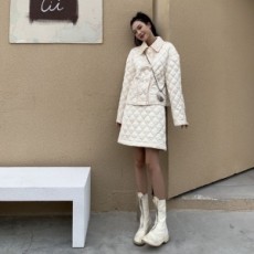 셀린느 CELINE 2020 SS 카라 퀄팅 포켓 패딩자켓 스커트 여성 세트 커스텀급