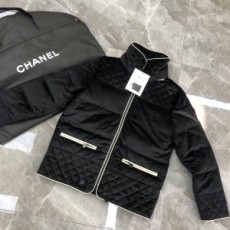 샤넬 CHANEL 2020 SS 벨벳 퀄팅 라인 여성 패딩 커스텀급