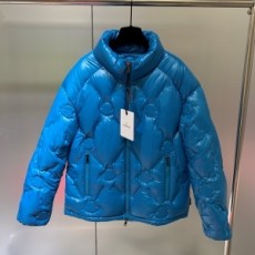 몽클레어 MONCLER 2020 SS 각인로고 퀄팅 지퍼 여성 패딩 커스텀급
