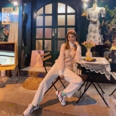 펜디 FENDI 2020 SS 체크로고 터들넥 여성 니트