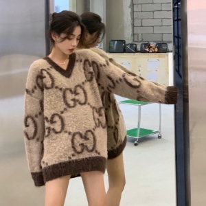 구찌 GUCCI 2020 SS GG캐릭터 브이넥 여성 니트