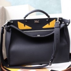 펜디 FENDI 2020 피카부 몬스터 레더 블랙 토트백 커스텀급
