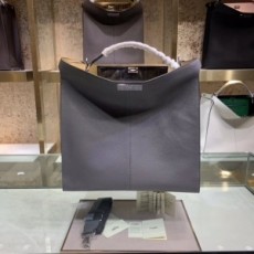 펜디 FENDI 2020 피카부 금속버클 레더 그레이 라지 토트백 커스텀급