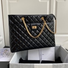 샤넬 CHANEL 2020 카프스킨 빈티지 퀄팅 버클 블랙 체인 숄더백 AS6611 커스텀급