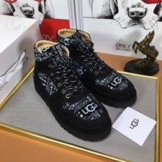 어그 UGG 2020 캐릭터 패치 하이탑 남성 슈즈 커스텀급