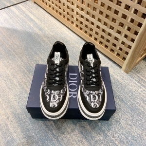 디올 DIOR 2020 캐릭터 로고 패치 남성 슈즈 커스텀급