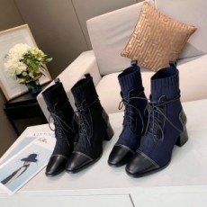 디올 DIOR 2020 스티치 투톤 가죽패치 여성 앵글부츠 커스텀급