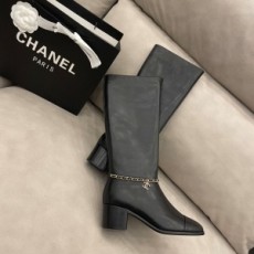 샤넬 CHANEL 2020 CC로고 체인장식 여성 롱부츠 커스텀급