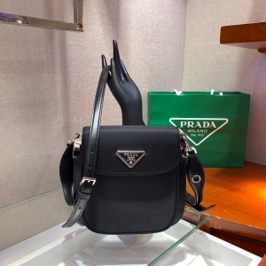 프라다 PRADA 2021 나일론 플랩 숄더백 1BD259 커스텀급