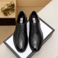 구찌 GUCCI 2021 패치로고 남성 슈즈 커스텀급