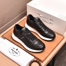 프라다 PRADA 2021 캐릭터 로고 남성 슈즈 커스텀급