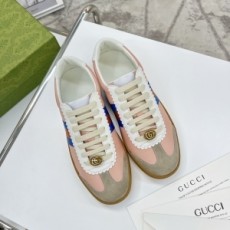 구찌 GUCCI 2021 스웨이드 투톤 삼선 여성 슈즈 커스텀급