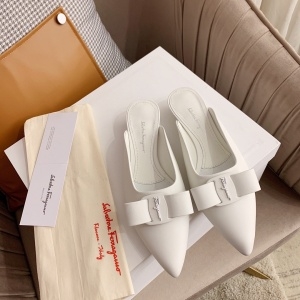 페레가모 FERRAGAMO 2021 리본버클 여성 슈즈 커스텀급