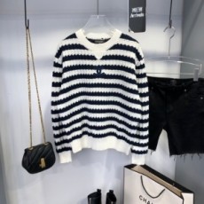 샤넬 CHANEL 2021 CC로고 스트라이프 여성 니트 상의 커스텀급